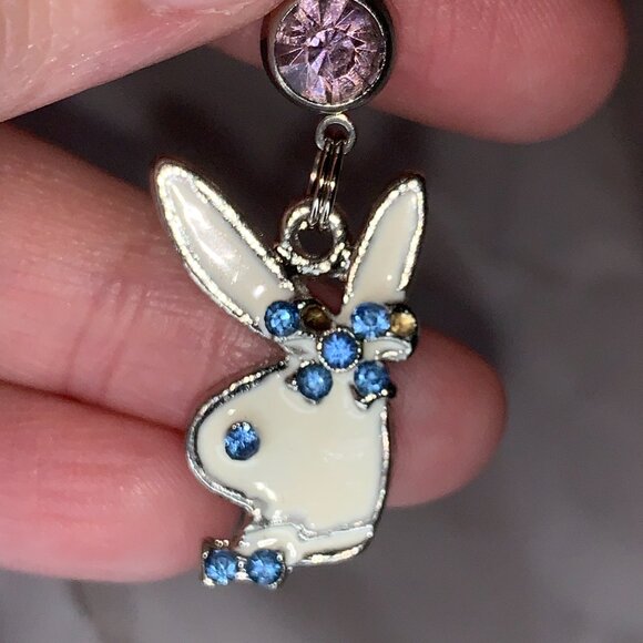 Pink and Blue Play boy-looking Bunny Dangle Belly Ring - Picture 5 of 16